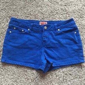 No Boundaries shorts